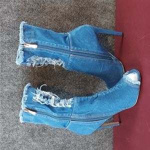 Cape Robbin Open Toe Boot Elnora 97 Blue - New In Box